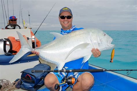 World’s Greatest Giant Trevally Catches .